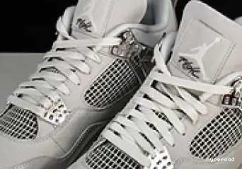 Hyperoad 4 Jordan Air WMNS Moments” “Frozen 0702